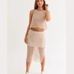New Hunter & Brown Cutout Tan Crop Top & Midi Skirt Matching Set 🤎